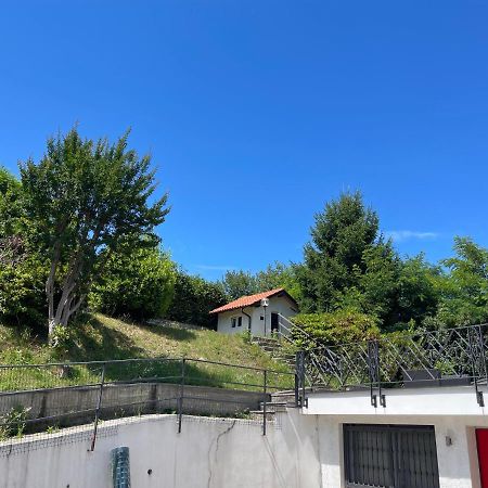 La Casetta Dalla Porta Rossa Nebbiuno Экстерьер фото